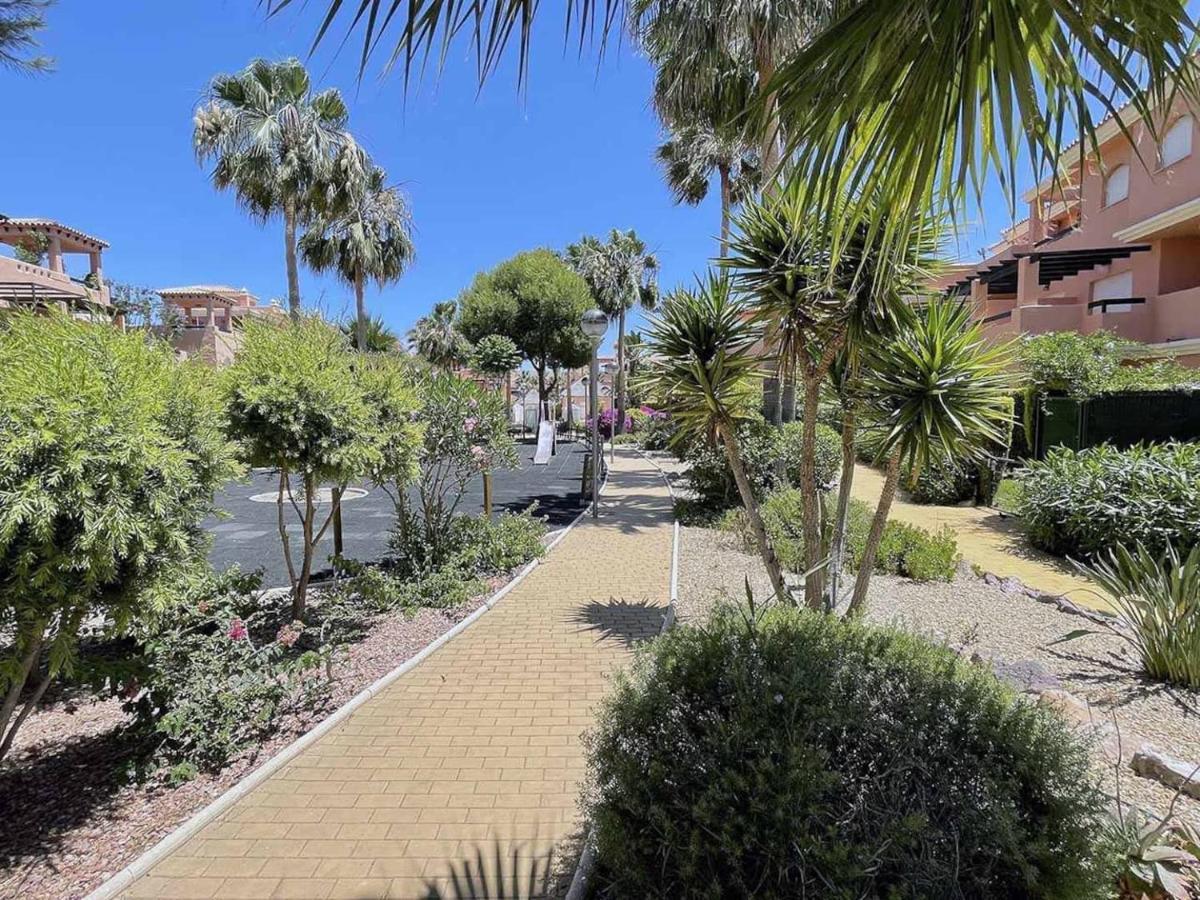 Verazul Beachside Penthouse: Fiber Wi-Fi for Remote Work Exterior photo